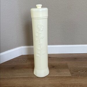 VTG Toilet Paper Roll Canister Storage Holder Blow Mold Rose Design